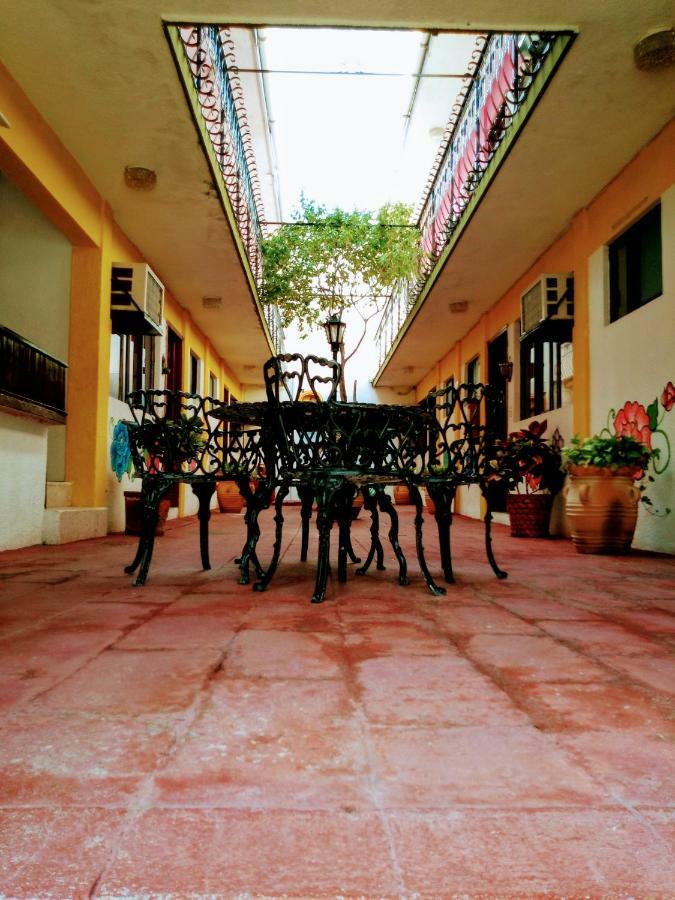 Hotel Calendas Salina Cruz Bagian luar foto